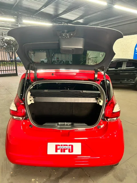 Fiat Mobi 2018 vermelha à venda na Pipo Veículos em Avaré-SP — foto 7
