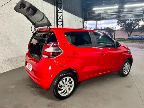 Fiat Mobi 2018 vermelha à venda na Pipo Veículos em Avaré-SP — foto 5