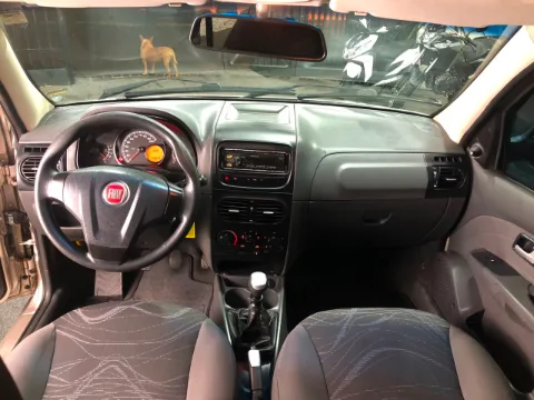 Fiat Siena 2013 bege à venda na Pipo Veículos em Avaré-SP — foto 8