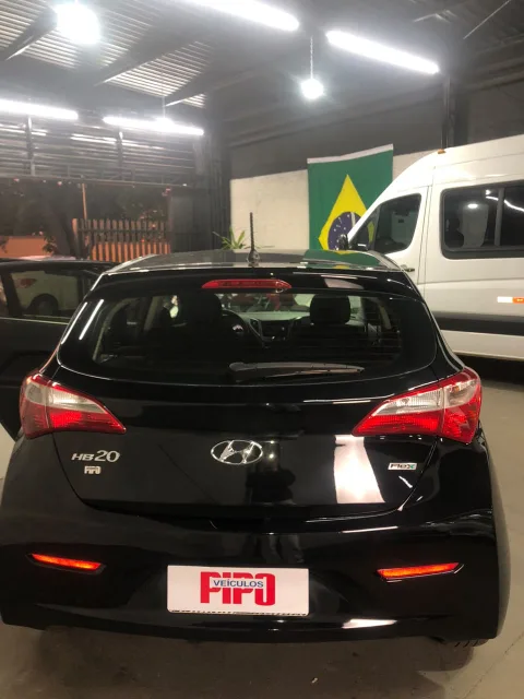 Hyundai HB20 2014 preta à venda na Pipo Veículos em Avaré-SP — foto 9