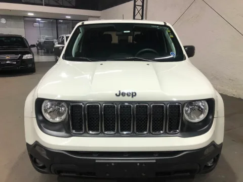 Jeep Renegade 2019 branca à venda na Pipo Veículos em Avaré-SP — foto 3