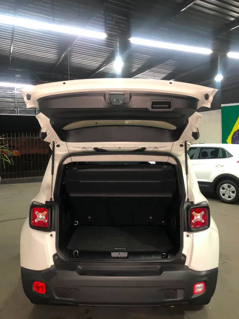 Jeep Renegade 2019 branca à venda na Pipo Veículos em Avaré-SP — foto 7
