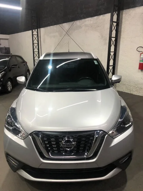 Nissan KICKS 2020 prata à venda na Pipo Veículos em Avaré-SP — foto 5