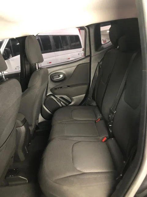 Jeep Renegade 2021 preto à venda na Pipo Veículos em Avaré-SP — foto 8