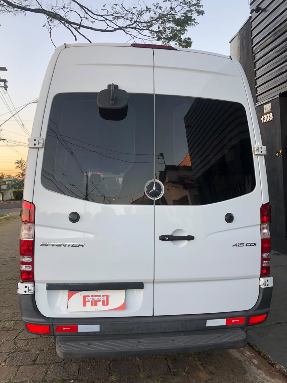 Mercedes-Benz Sprinter 2017 branca à venda na Pipo Veículos em Avaré-SP — foto 7