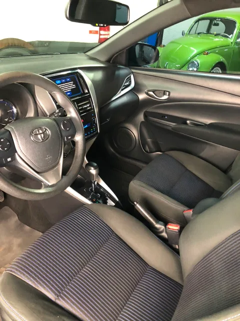 Toyota Yaris 2019 preta à venda na Pipo Veículos em Avaré-SP — foto 10