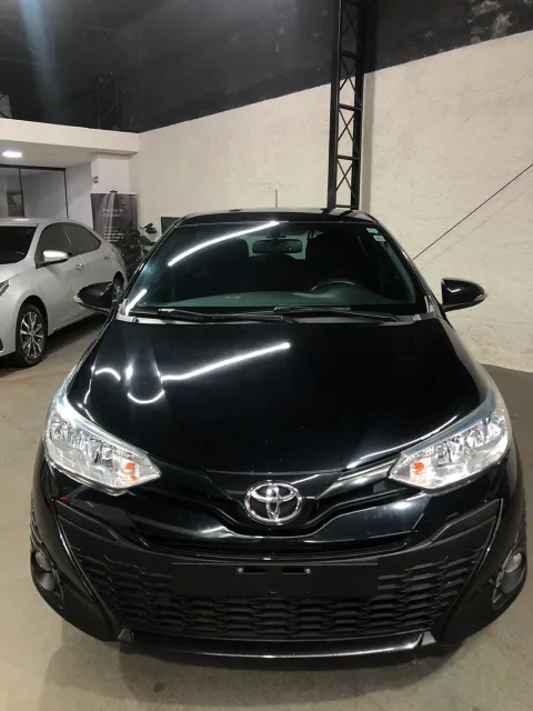 Toyota Yaris 2019 preta à venda na Pipo Veículos em Avaré-SP — foto 3